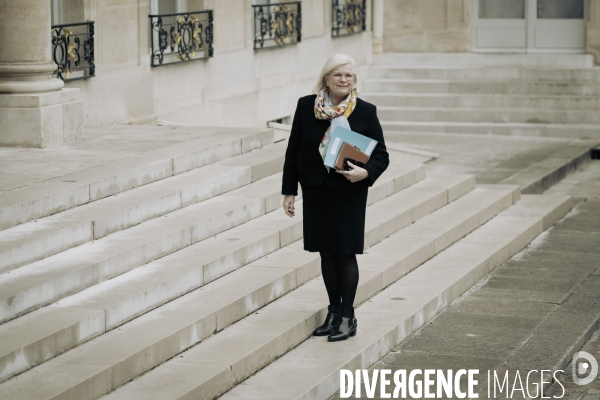 1er conseil des ministres du gouvernement Attal.