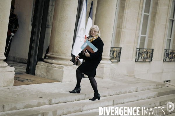1er conseil des ministres du gouvernement Attal.