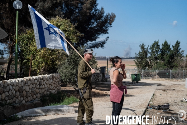 Destructions dans le kibboutz de Kfar Aza