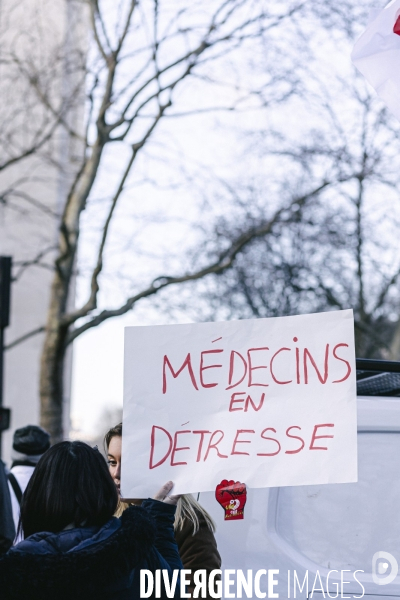 Manifestation des medecins diplomes etrangers