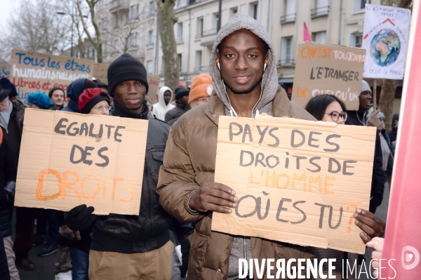 Manifestation contre la loi immigration à Tours le 14.01.2024