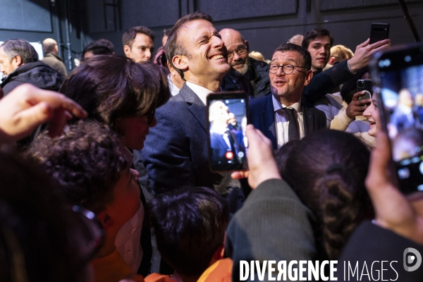 Emmanuel Macron et Rachida Dati aux Ateliers Médicis