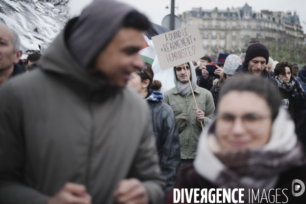 Manifestation contre la loi immigration