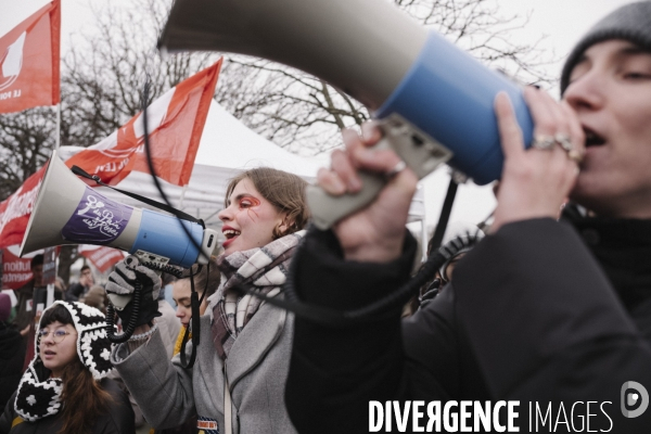 Manifestation contre la loi immigration