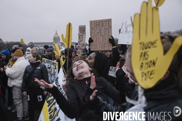 Manifestation contre la loi immigration