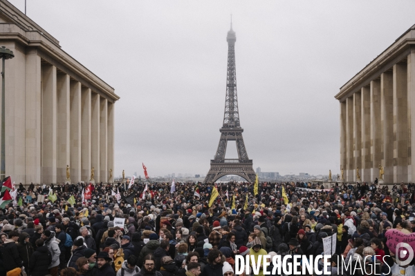 Manifestation contre la loi immigration