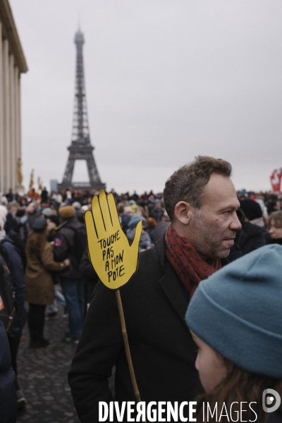 Manifestation contre la loi immigration