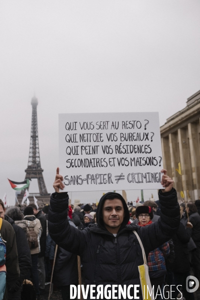 Manifestation contre la loi immigration