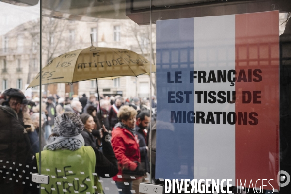Manifestation contre la loi immigration