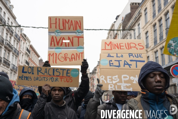 Manifestation contre la loi immigration - Lille