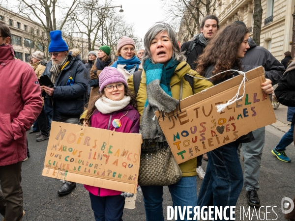 LOI IMMIGRATION. Manifestation parisienne du 21/01/2024