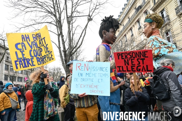 LOI IMMIGRATION. Manifestation parisienne du 21/01/2024