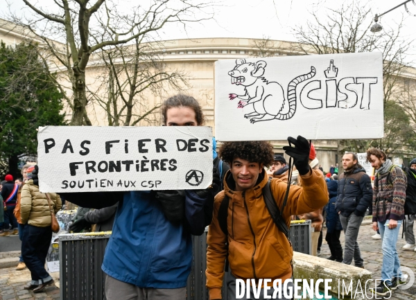 LOI IMMIGRATION. Manifestation parisienne du 21/01/2024