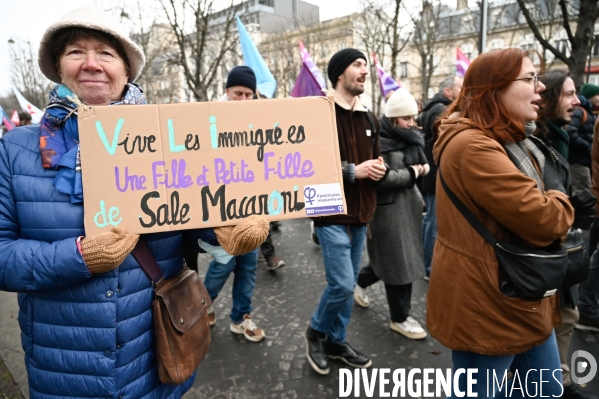 LOI IMMIGRATION. Manifestation parisienne du 21/01/2024
