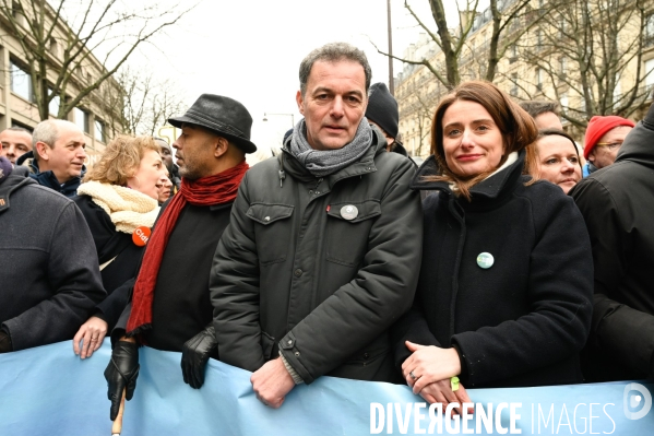 LOI IMMIGRATION. Manifestation parisienne du 21/01/2024
