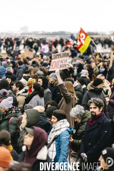 Manifestation contre la loi immigration