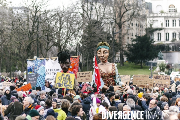 Manifestation contre la loi immigration