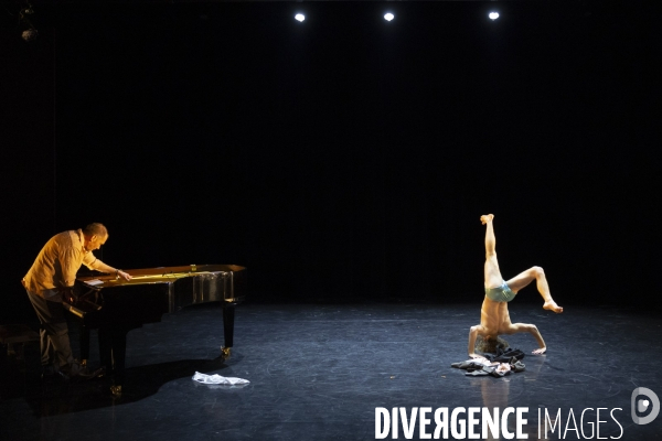 COLLAGES / RAVAGES de Solal Mariotte