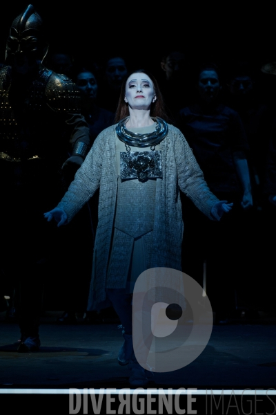 TURANDOT / Giacomo Puccini / Robert Wilson