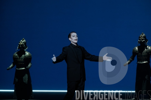 TURANDOT / Giacomo Puccini / Robert Wilson