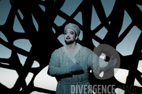 TURANDOT / Giacomo Puccini / Robert Wilson