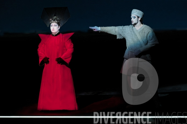 TURANDOT / Giacomo Puccini / Robert Wilson