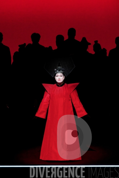 TURANDOT / Giacomo Puccini / Robert Wilson