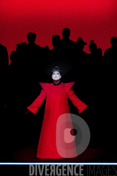 TURANDOT / Giacomo Puccini / Robert Wilson