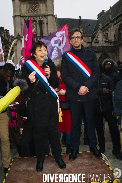 Rassemblement contre la loi asile immigration