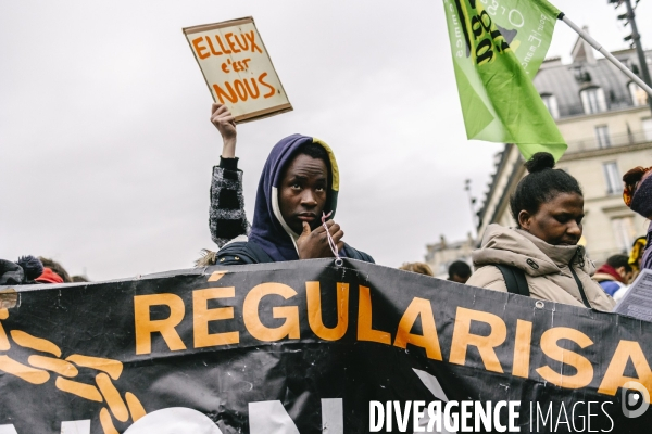 Conseil constitutionnel : Rassemblement d opposants à la loi immigration