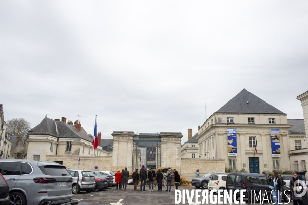 Rassemblement d agriculteurs à Tours