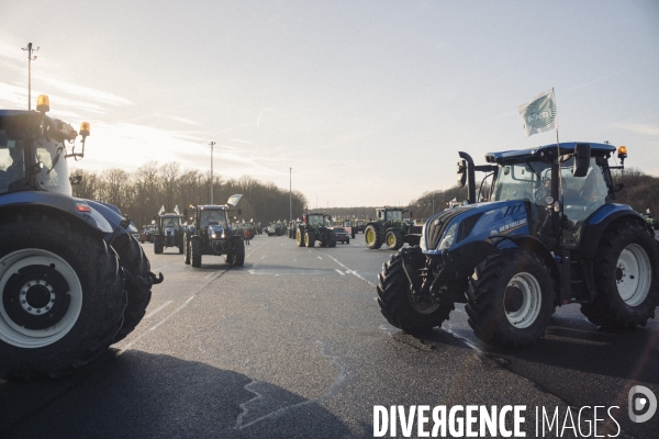 Blocage du péage de Saint-Arnoult par les agriculteurs