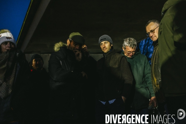 Blocage de l A1 à Senlis par les agriculteurs