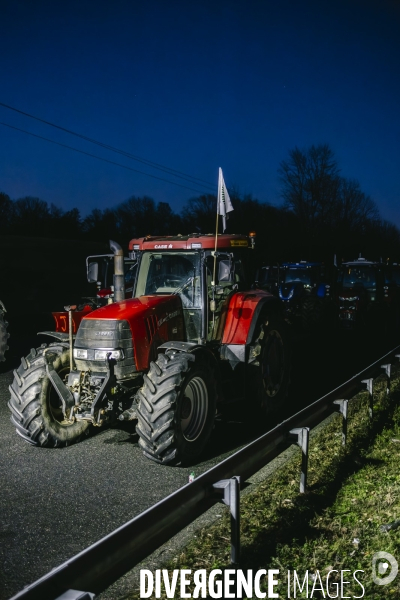 Blocage de l A1 à Senlis par les agriculteurs