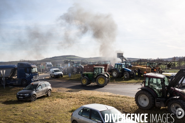 Barrage filtrant - agriculteurs - Puy-de-Dôme