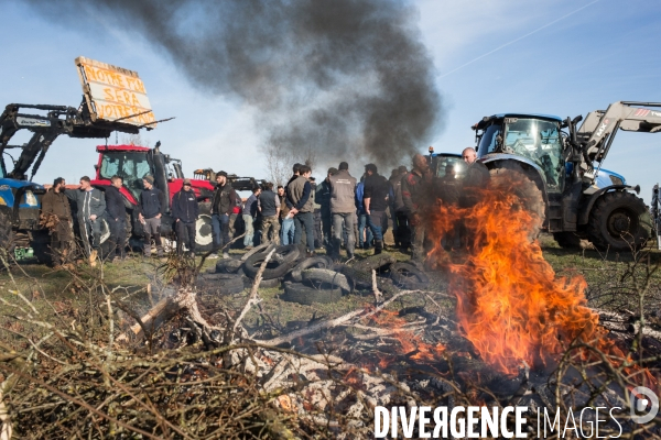 Barrage filtrant - agriculteurs - Puy-de-Dôme
