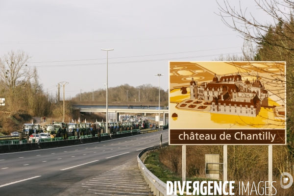 Blocage de l A1 aux portes de Paris par les agriculteurs
