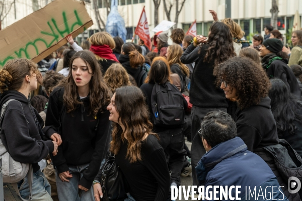 Manifestation enseignants et lycéens  1er Fevrier 2024