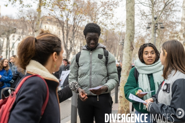 Manifestation enseignants et lycéens  1er Fevrier 2024