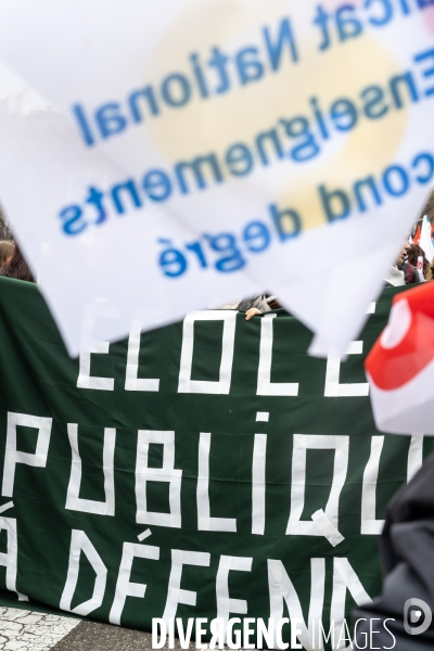Manifestation enseignants et lycéens  1er Fevrier 2024
