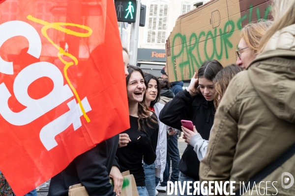 Manifestation enseignants et lycéens  1er Fevrier 2024