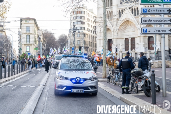 Manifestation enseignants et lycéens  1er Fevrier 2024