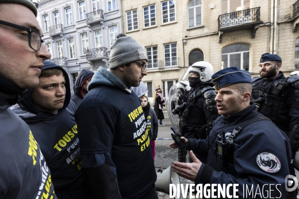 Manifestation des agriculteurs et agricultrices européen.ne.s devant le Parlement européen à Bruxelles.