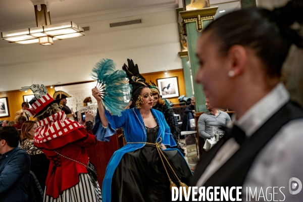 Paris Follies