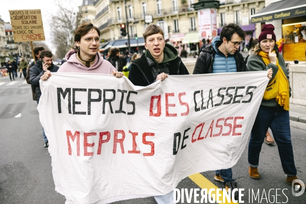 Manifestation dans l education nationale pour les salaires et contre les nouvelles mesures du choc des savoirs