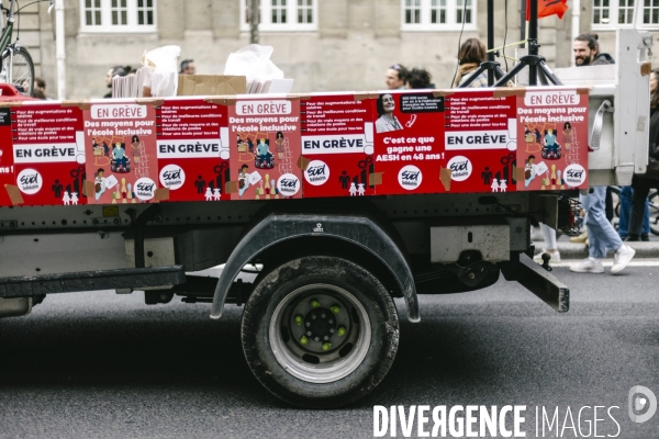 Manifestation dans l education nationale pour les salaires et contre les nouvelles mesures du choc des savoirs