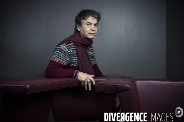 Portrait de denez prigent, chanteur en langue bretonne.