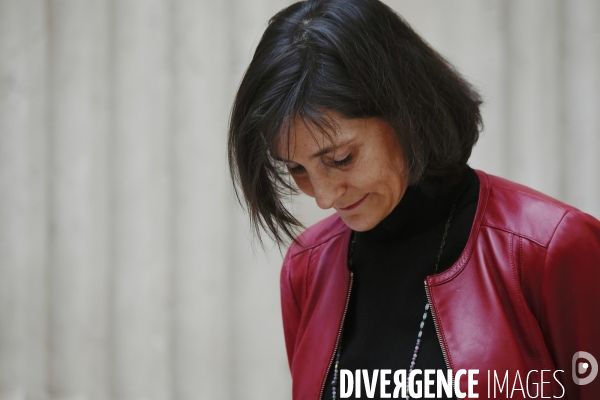 Passation de pouvoir entre amélie oudéa castéra et nicole belloubet