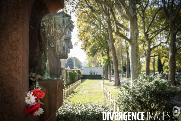 Buste Missak Manouchian cimetiere parisien