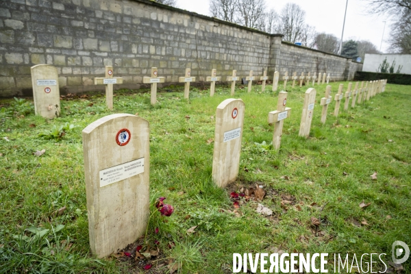 Commemoration hommage groupe Manouchian. Tombes groupe Manouchian.